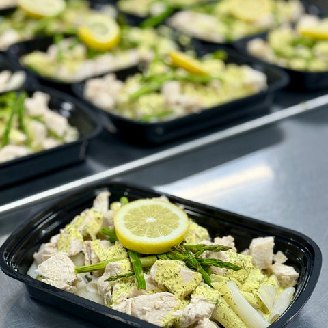 NEW! Creamy Lemon Garlic Chicken Pasta with Asparagus